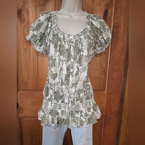 Relativity Olive Green and White Floral Peasant Blouse